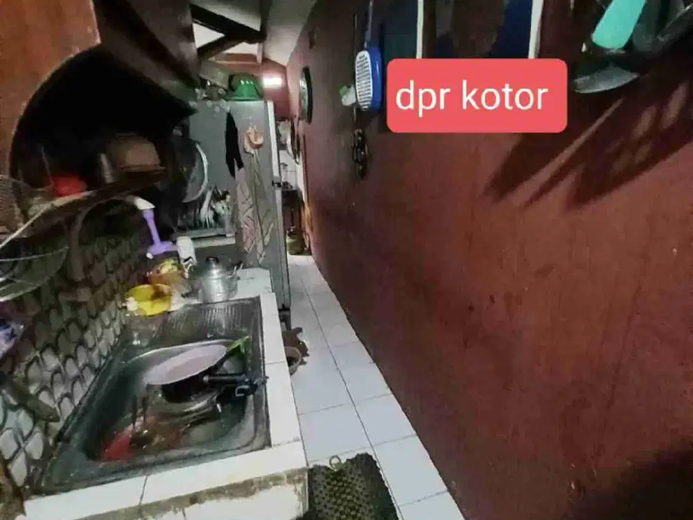 Dijual cepat rumah di kukusan depok blkg UI