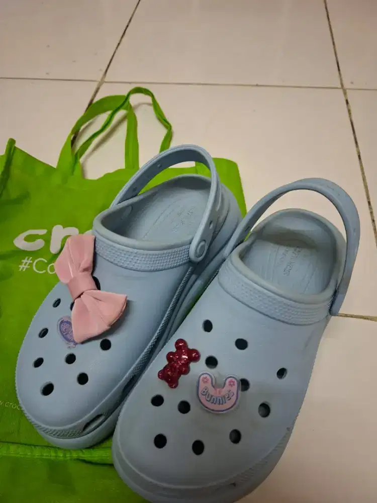 Jual sandal Crocs
