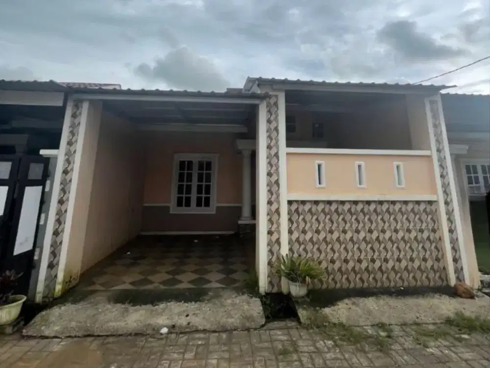 Dijual Rumah sekitar Jalan Poros Barombong, Gowa