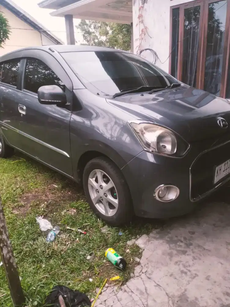 Daihatsu Ayla X 1.0 Manual 2014