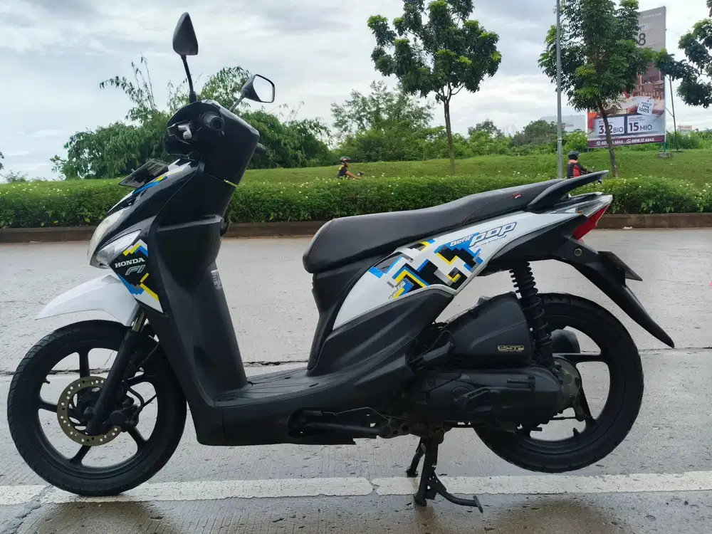 Honda beat pop esp Fi 2018 pajak hidup stater halus mulus terawat