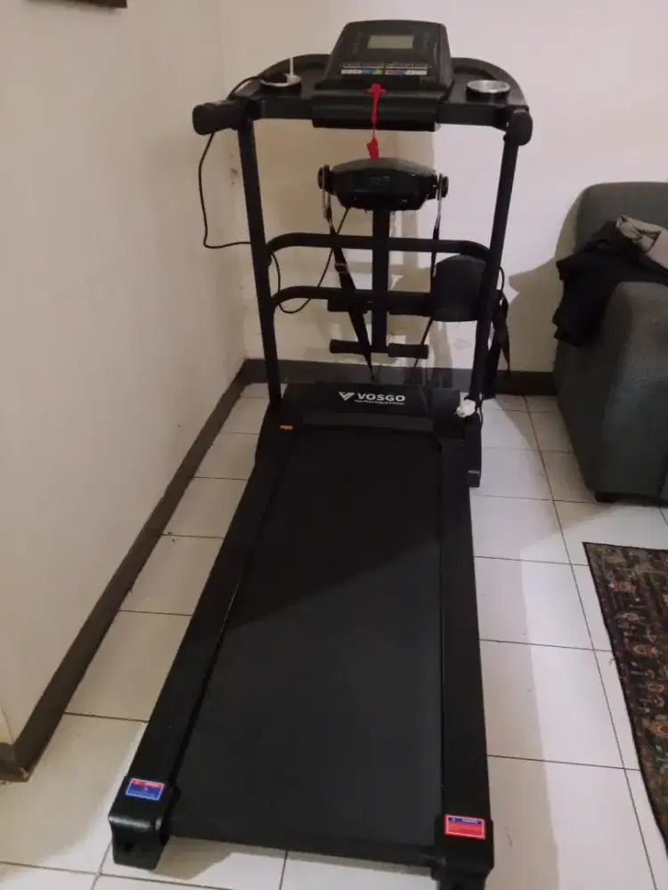 Di jual treadmill merk vosgo