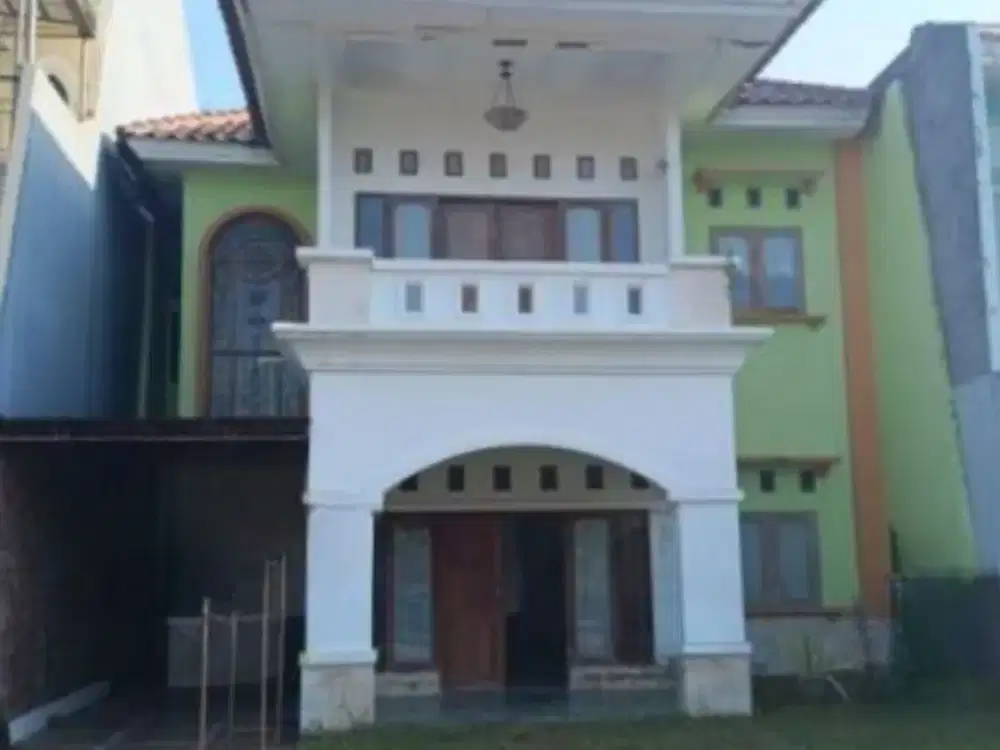Dijual Rumah Makassar sekitar Jalan Opu Daeng Risadju, Jl Nuri, Jl Dahlia