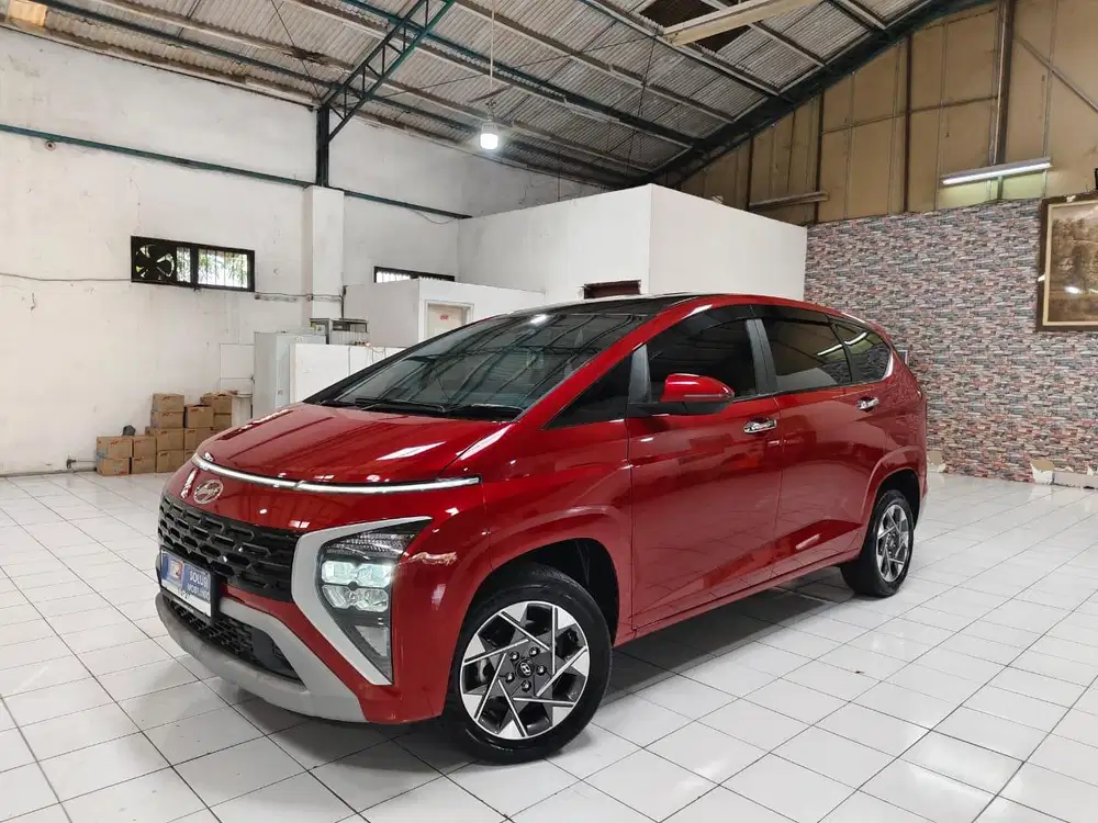 HYUNDAI STARGAZER 1.5 PRIME AT 2022 MERAH CAPTAIN SEAT LIKE NEW