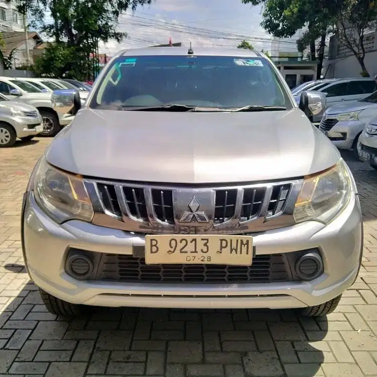 MITSUBISHI STRADA TRITON GLS 4X4 MT 2019