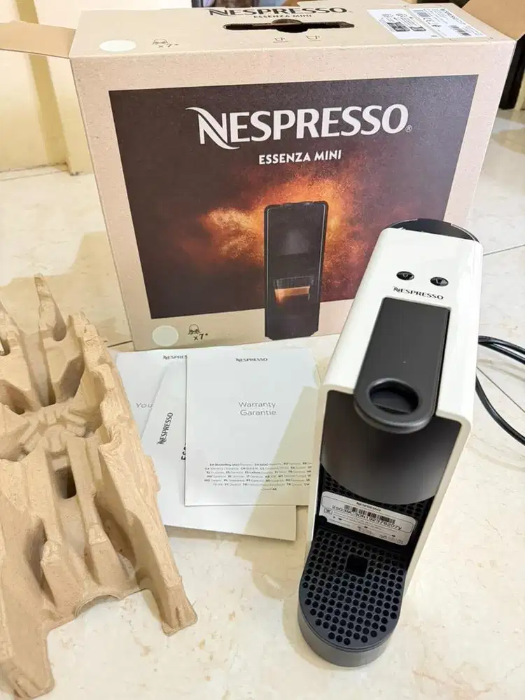 Mesin Kopi Kapsul Nespresso (Essenza Mini White)