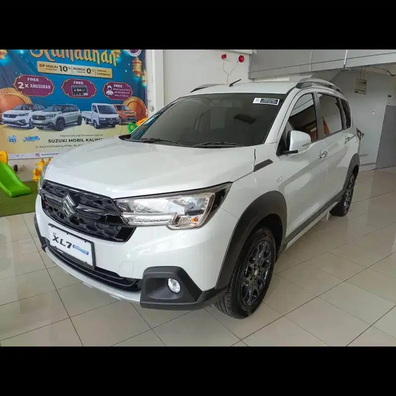 Suzuki XL7 2025 Bensin