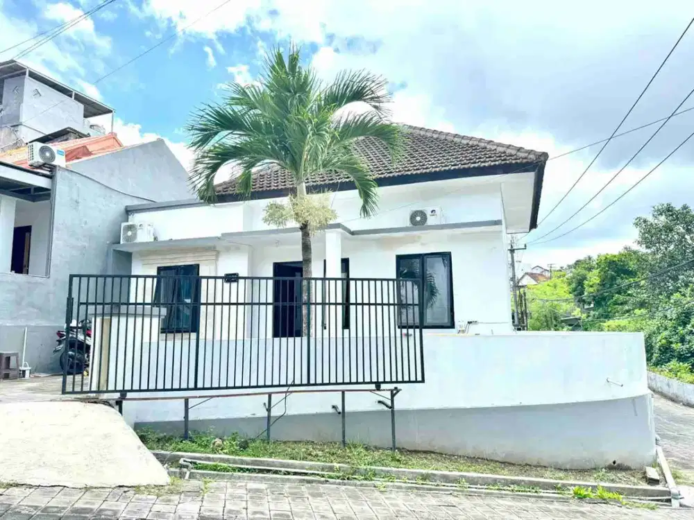 DIJUAL RUMAH ONE GATE POSISI  HOOK DI JIMBARAN DB