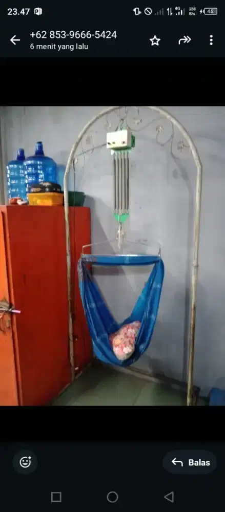 Ayunan listrik dan tiang