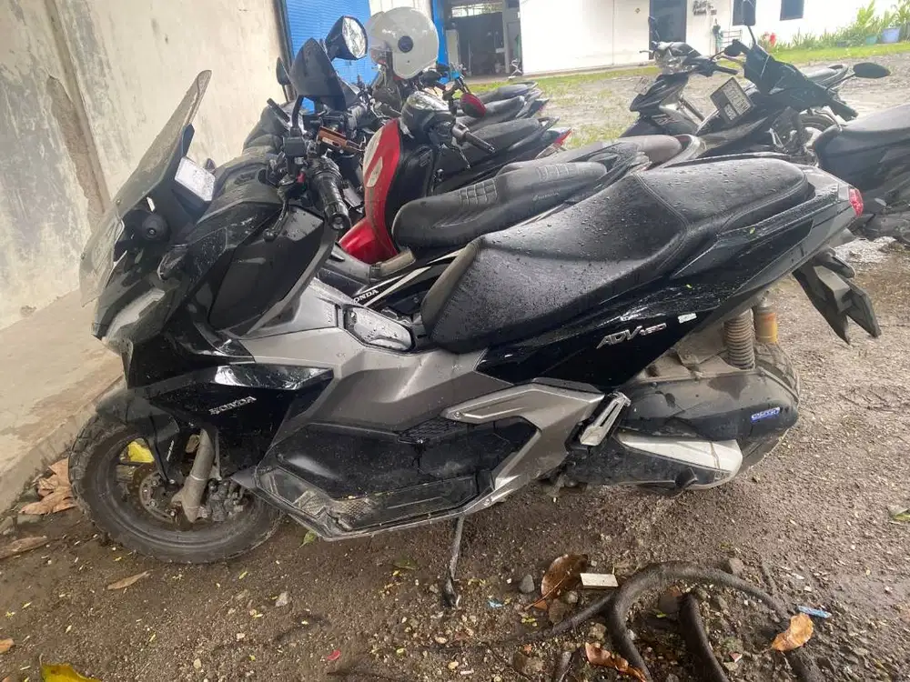 jual honda adv 160cc cbs 2024 milik pribadi