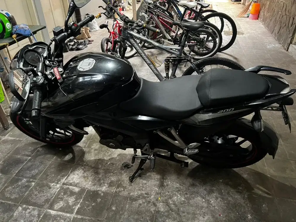 Kawasaki Bajaj 200NS Tahun 2014 Istimewa