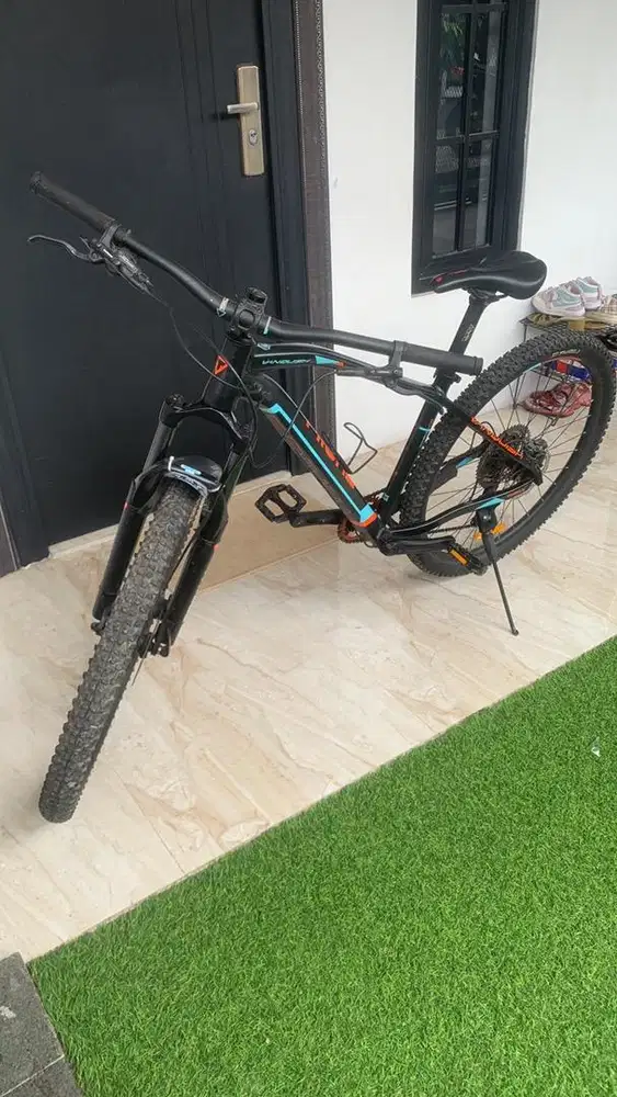 Sepeda thrill vanquish 1.0