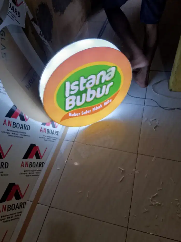 PRODUSEN HURUF TIMBUL NEON BOX/NEONBOX LAMPU REKLAME DLL.
