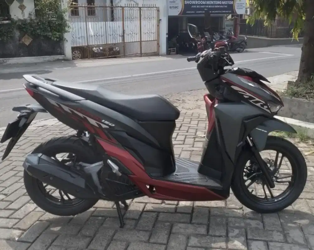 VARIO 150 KEYLESS KREDIT DP 1JUTA PROMO TERBATAS