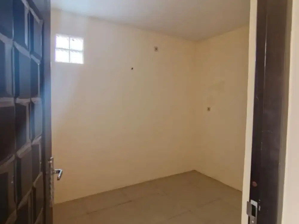 DIJUAL CEPAT RUMAH DI VILLA KAPUK INDAH 1B