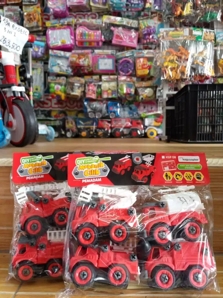 mainan anak konstruksi set isi 4 obeng