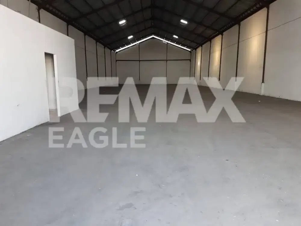 Disewakan Gudang Jalan Mutiara Tambak Langon