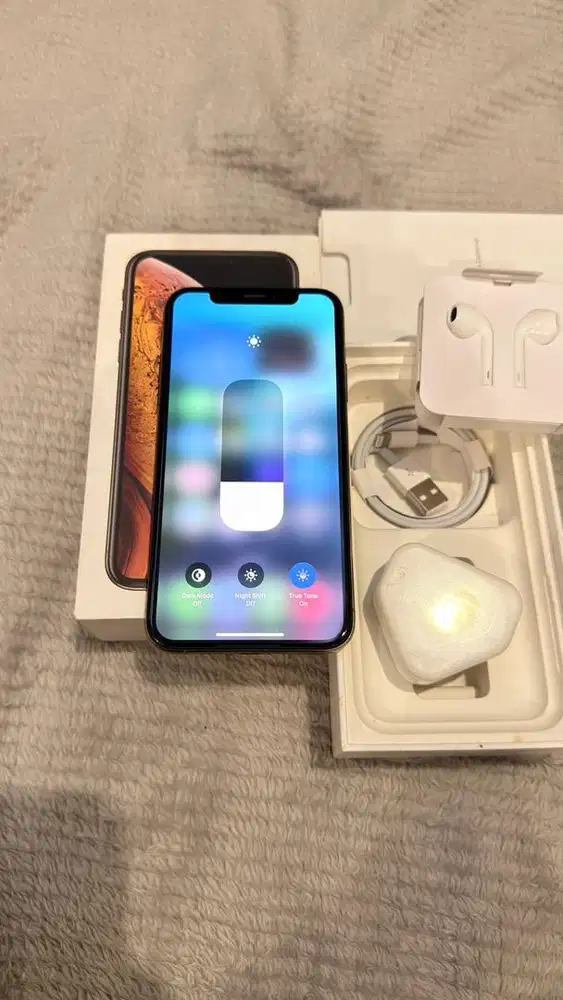 Iphone Xs Gold 64GB Mulus Lengkap Terdaftar