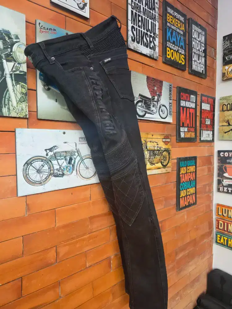 Celana YC yrp 101