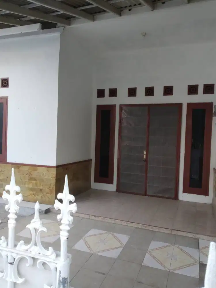 JUAL RUMAH DI PULOGEBANG PERMAI JAKARTA TIMUR (D0008)