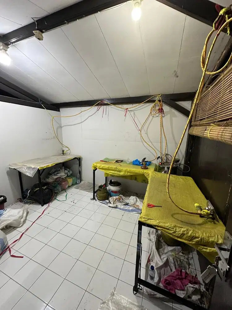 Nagamoto setrika uap