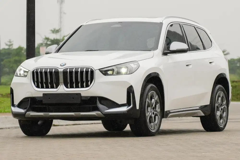 TERMURAH! BMW X1 sDrive18i xLine 2024 New Model (U11) Panoramic
