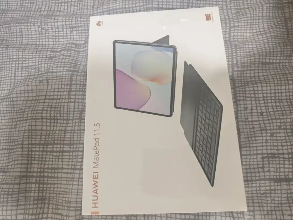 Huawei matebook 11.5