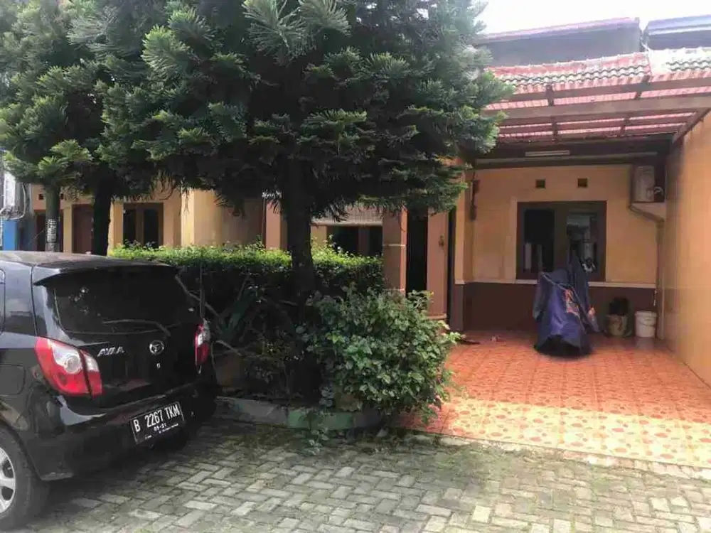Dijual cepat rumah dlm komplek di sukatani tapos depok