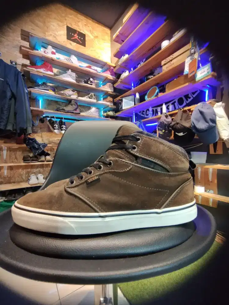 Vans high brow flanel