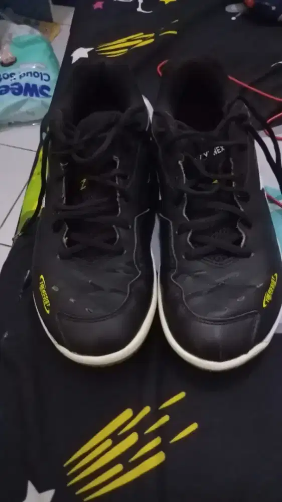 Jual Sepatu Badminton yonex shb 65 Original