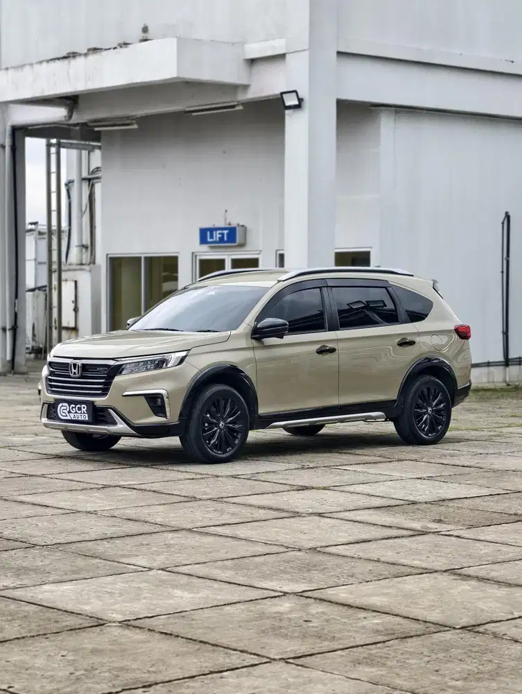 LOW KM 17RB !! HONDA BRV N7X EDITION PRESTIGE SENSING 2024 AT MDL 2025