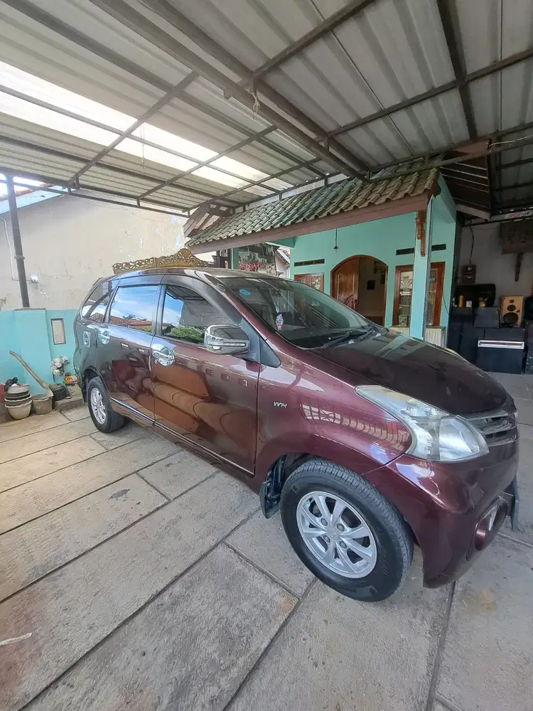 Dijual avanza 2012 surat lengkap