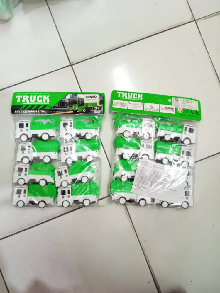 Mainan Anak Truk Konstruksi isi 8