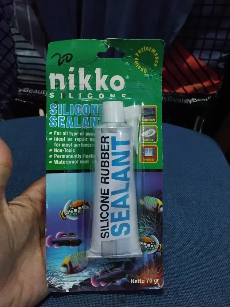 Lem kaca atau silent