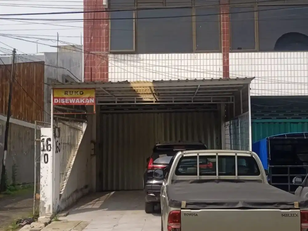 ruko disewakan jalan raden saleh surabaya