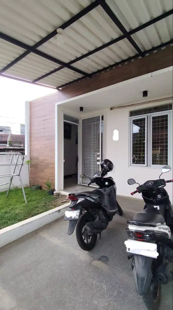 Dijual Cepat Rumah Baru di Taman Holis Indah Bandung