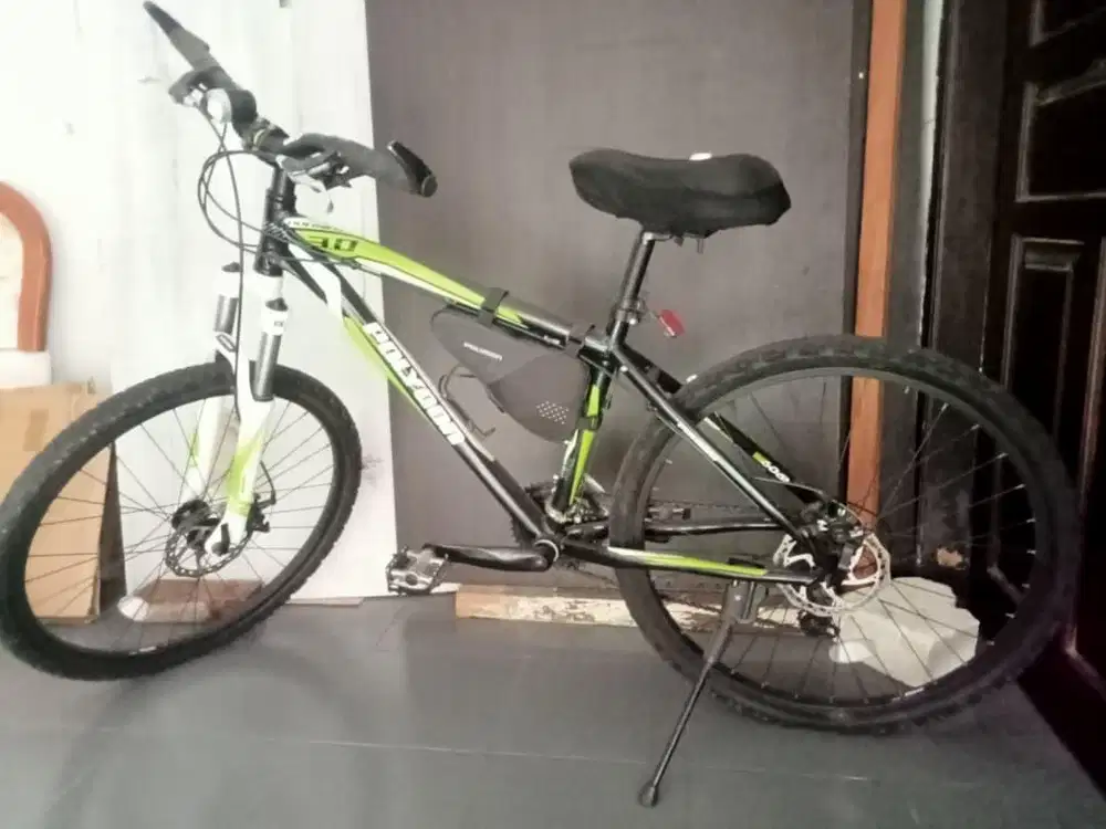 Sepeda Polygon Premier 3.0