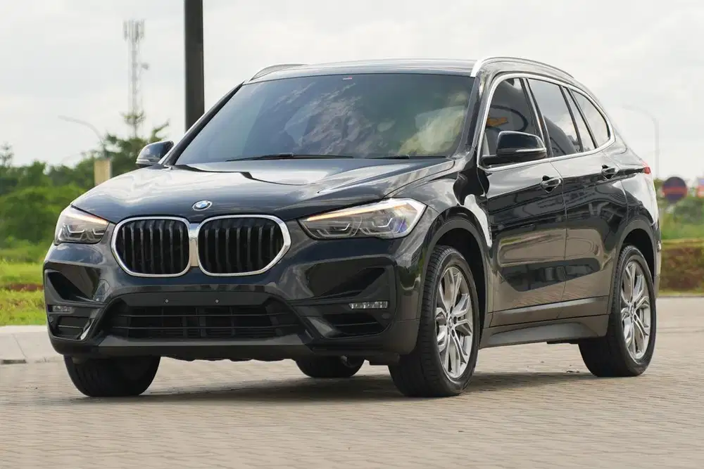 (DP 5jt) BMW X1 F48 Sport 2021 LCI Facelift