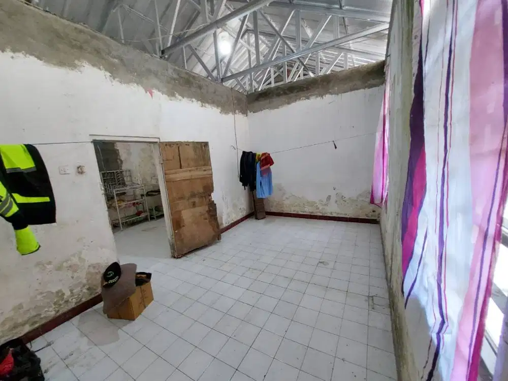 Rumah Hitung Tanah Suryani Dalam Bandung