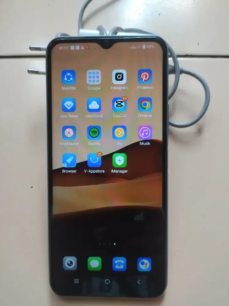 Vivo Y21s RAM.4+1 GB internal 128GB