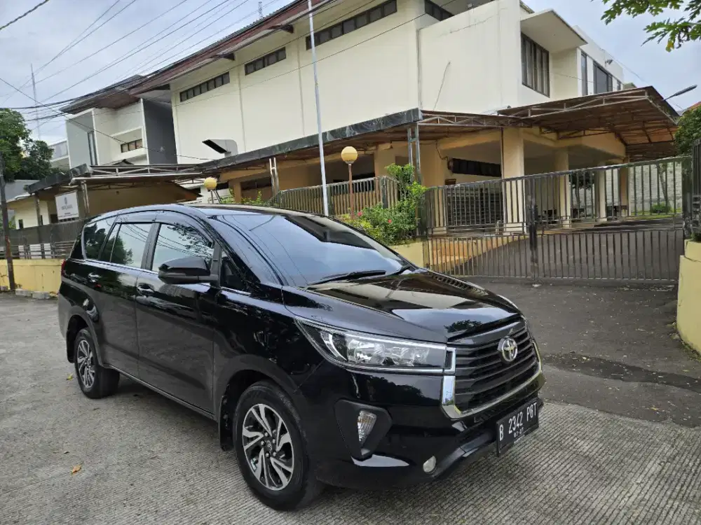 Kijang Inova G Solar Matic 2022