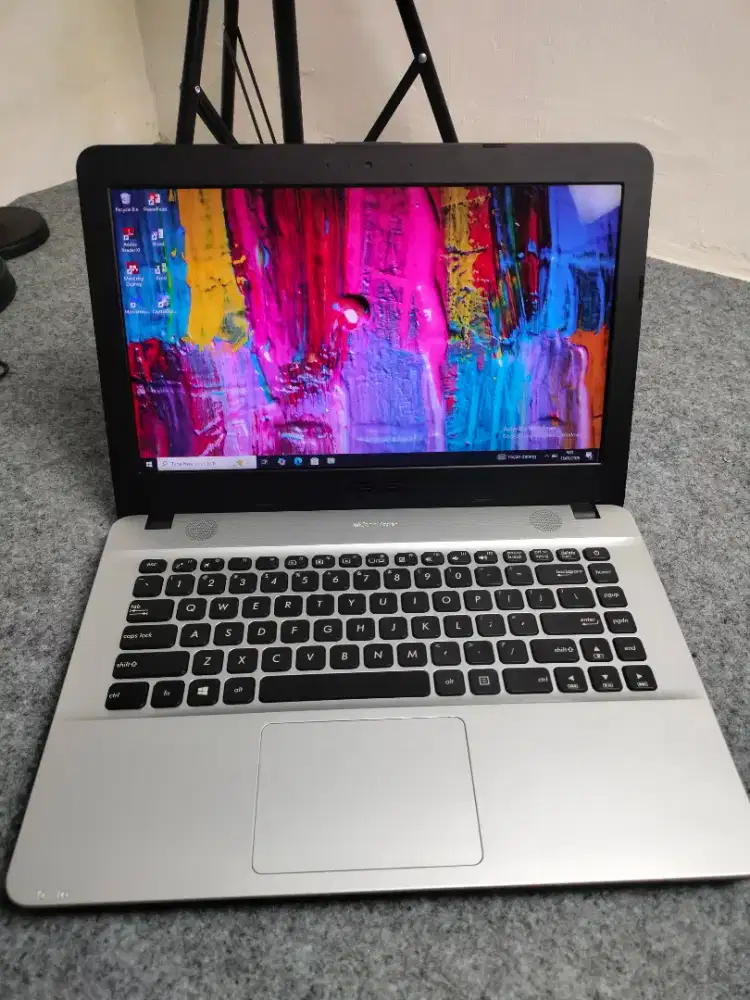 Laptop Asus dobel hardisk