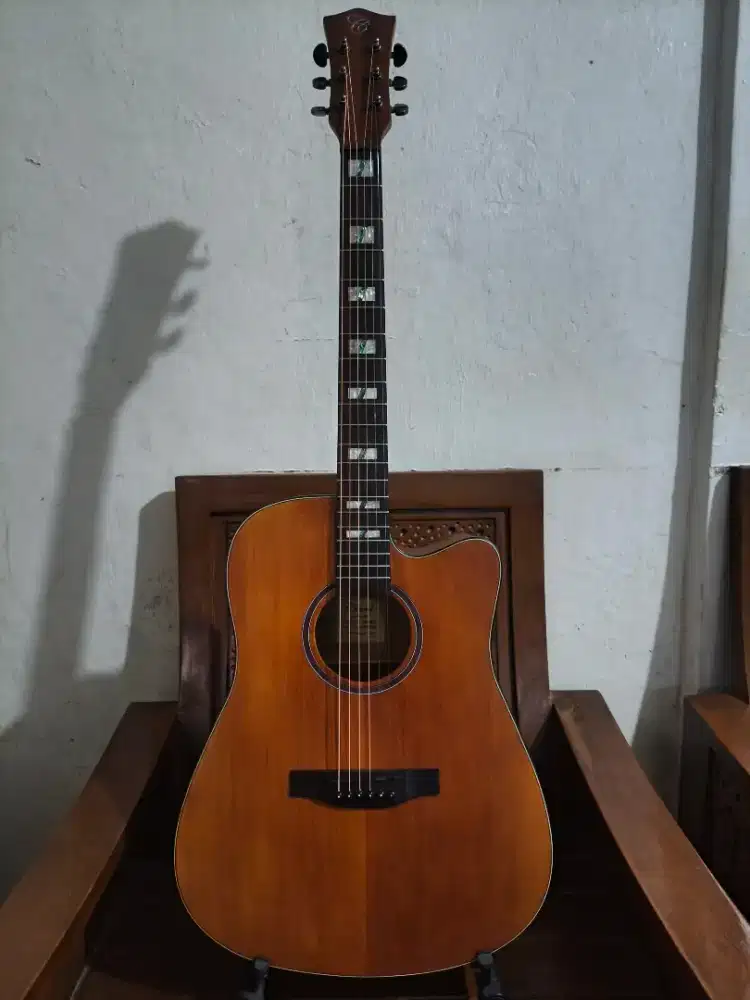 Gitar akustik chard wd68c ori top solid