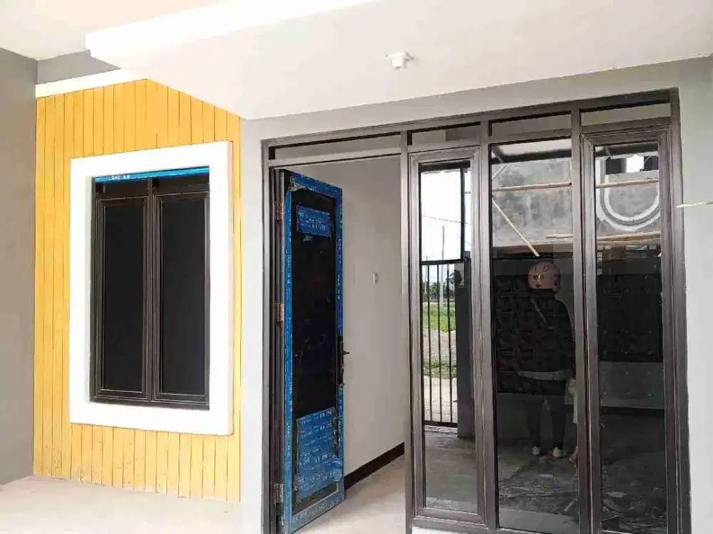 RUMAH MURAH BANDUNG LEGALITAS SHM LOKASI STRATEGIS PINGGIR JALAN DEKAT TOL BUAHBATU DAN UNIVERSITAS