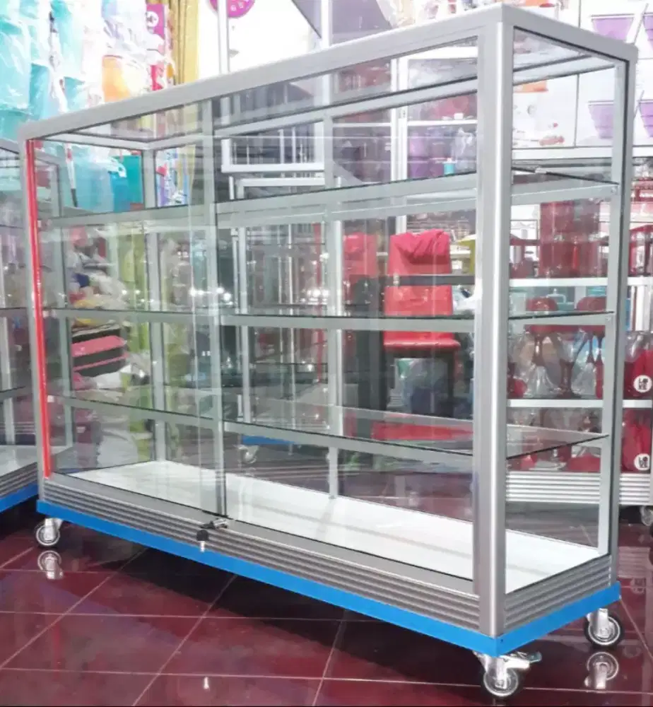 Etalase Panjang 1,5 Meter Sudah PAKE RODA & Kunci