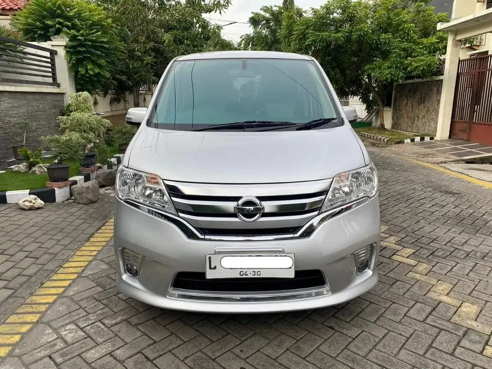 Nissan Serena 2.0 HWS Automatic 2014. KM 85 RIBU