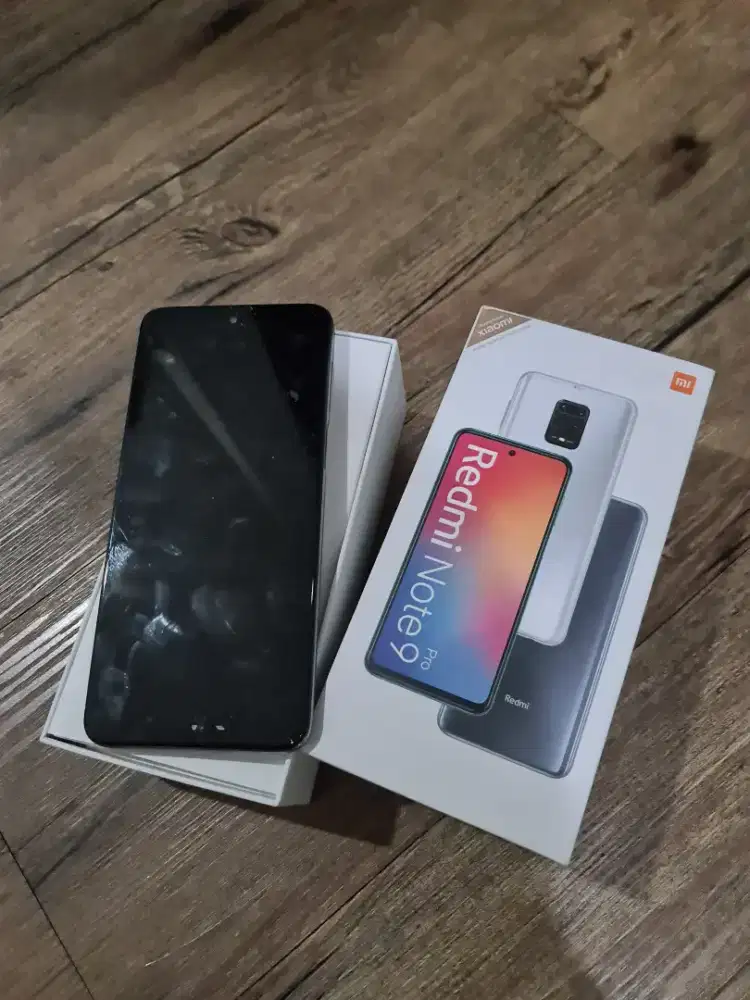 Handphone Redmi Note 9