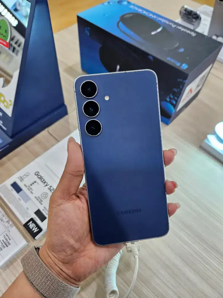 New Samsung galaxy s25 fe