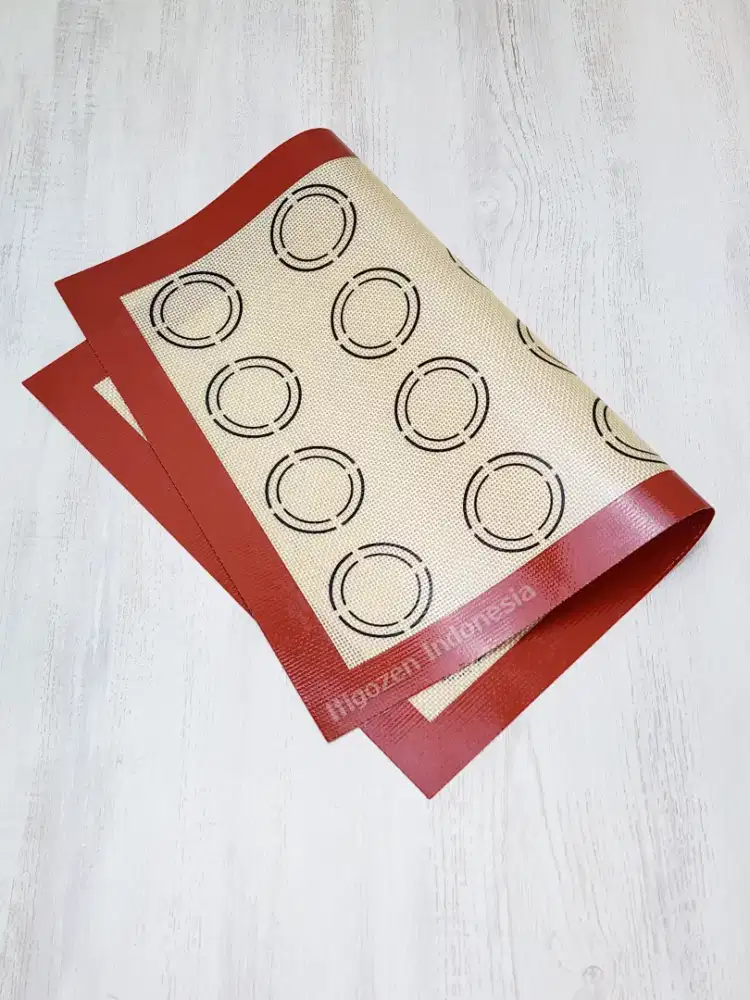 Preloved Baking Silicone Mat – Silpat Macaron 42x29,5 cm