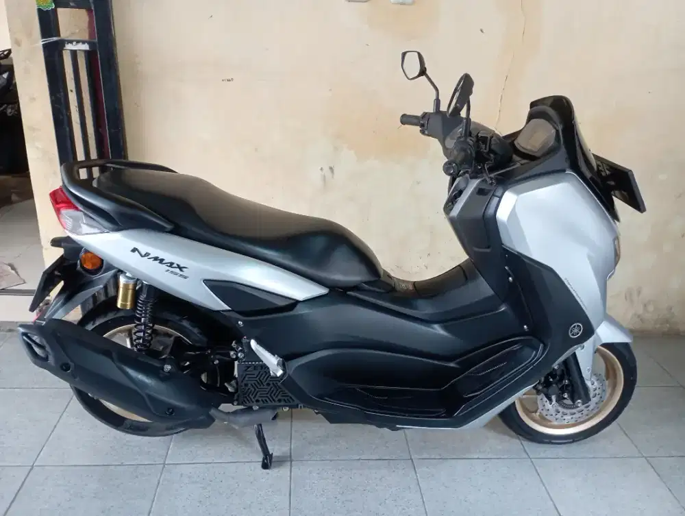 YAMAHA NMAX CONECTED 2023 KEYLESS KONDISI BAGUS